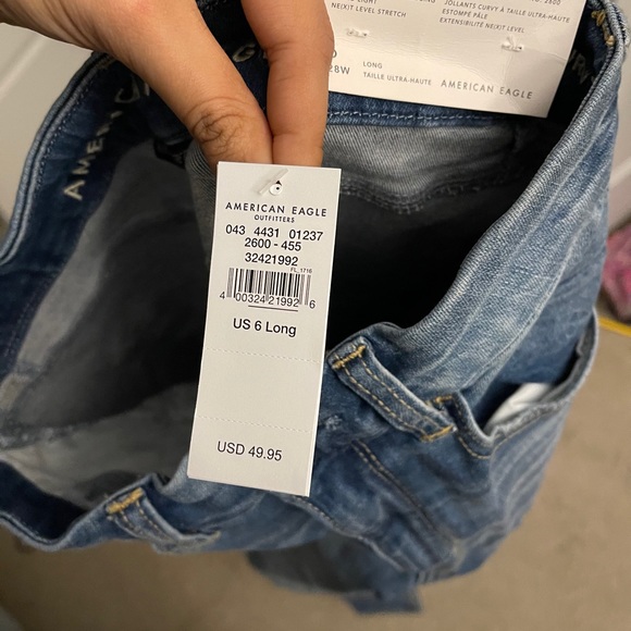 American Eagle Blue high rise jeans - Picture 6 of 9